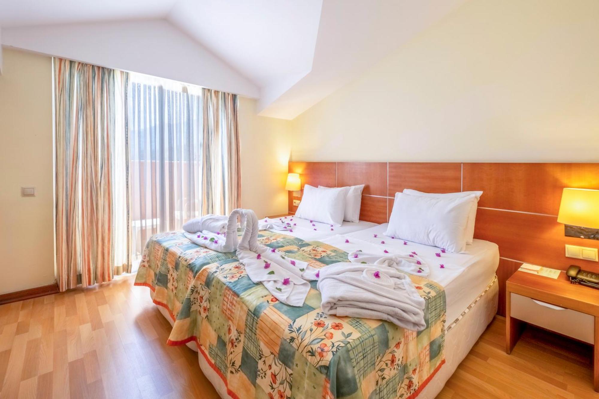 Standard Double or Twin Room Balcony,1606623822:JPEG