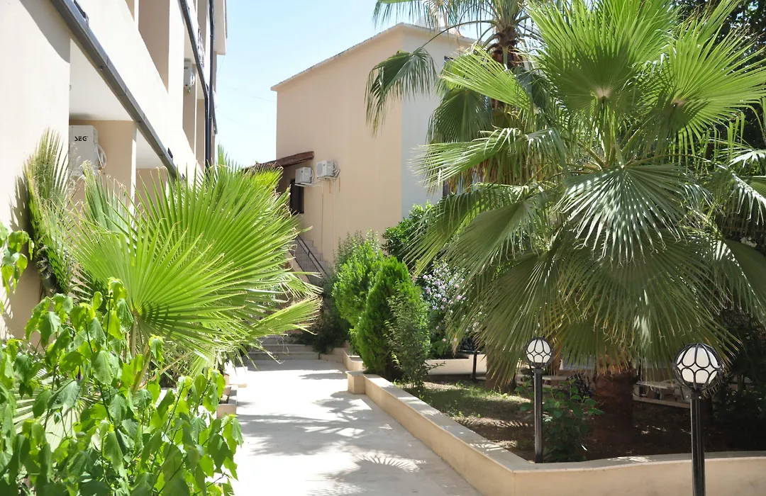 Akasia Resort Hotel-1
