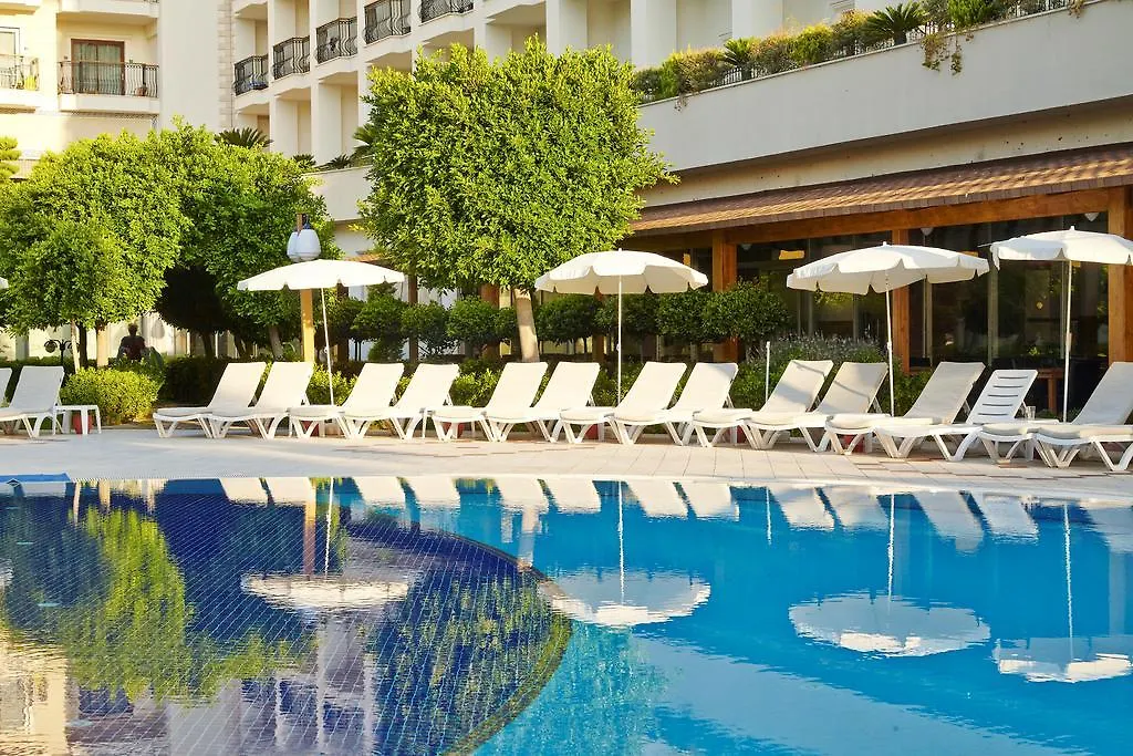 Sentido Palmet Beach Resort-1