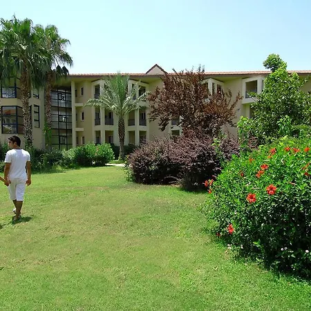 Queen'S Park Le Jardin-2