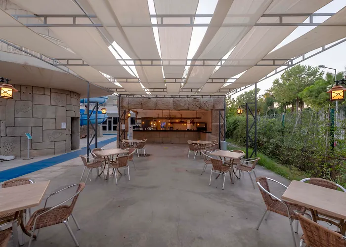 Transatlantik Hotel & Spa Kemer