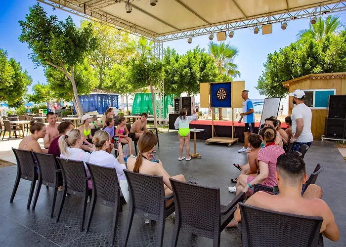 Daima Biz Hotel - Dolusu Aquapark Access Kemer