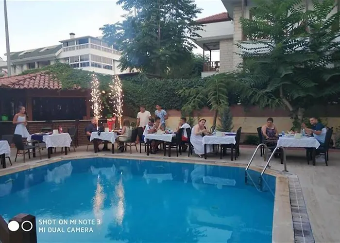 Agon Hotel